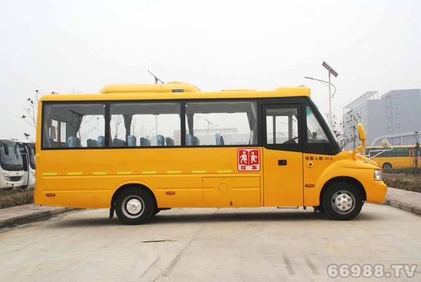 少林牌SLG6720XC4Z型小學生專用校車